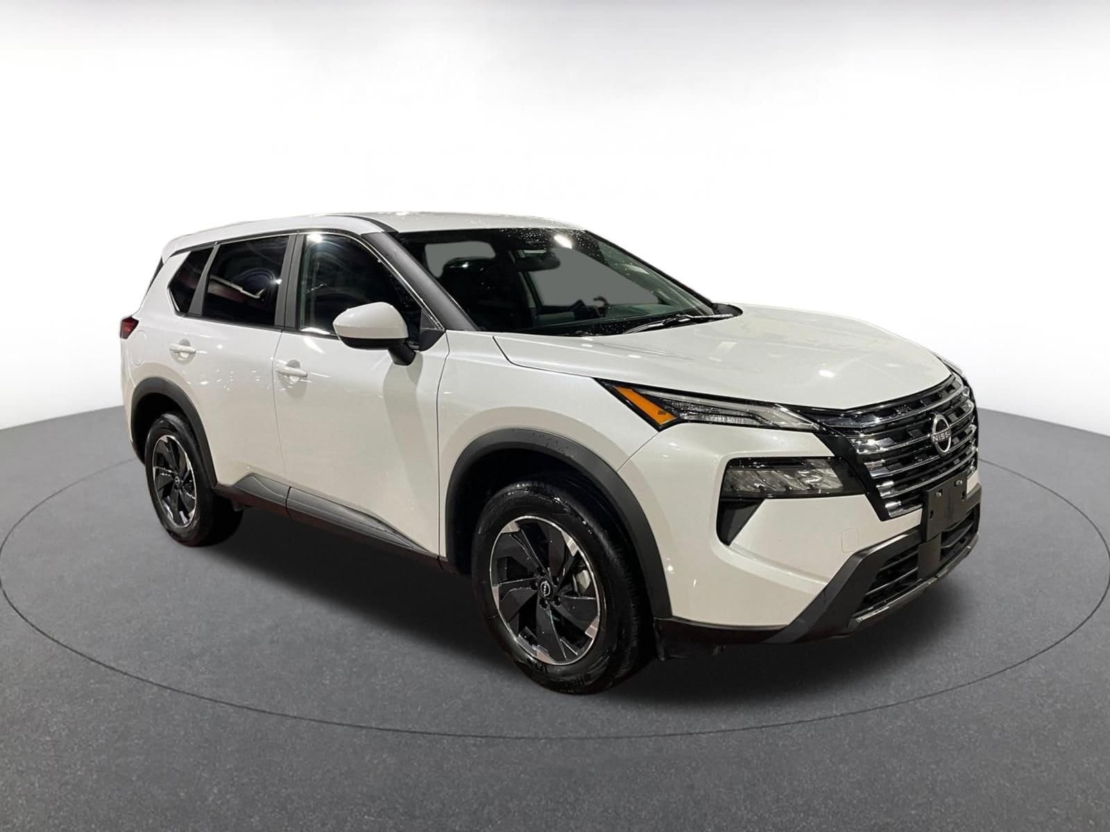 Thumbnail: 2025 Nissan Rogue - 1