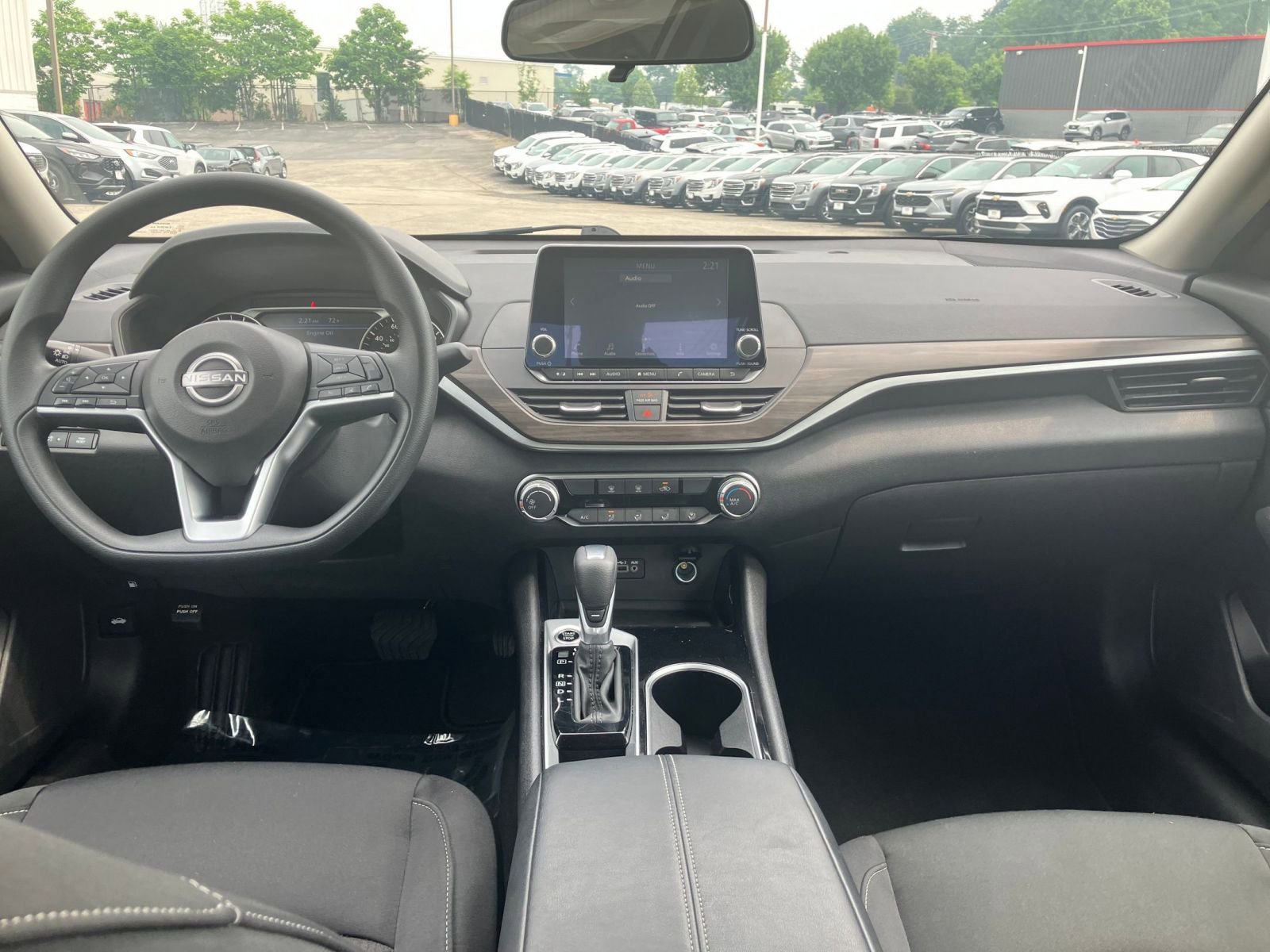 Thumbnail: 2024 Nissan Altima - 32