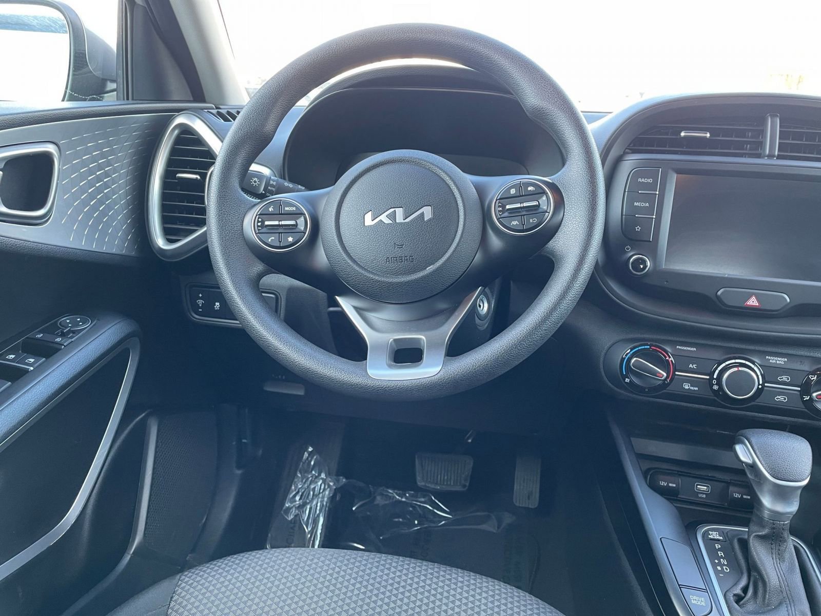 Thumbnail: 2025 Kia Soul - 32