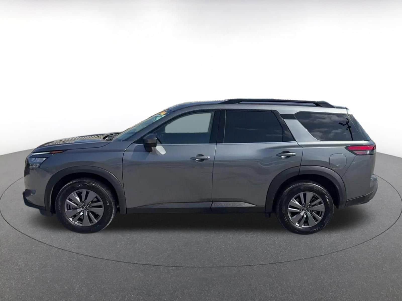 Thumbnail: 2025 Nissan Pathfinder - 9