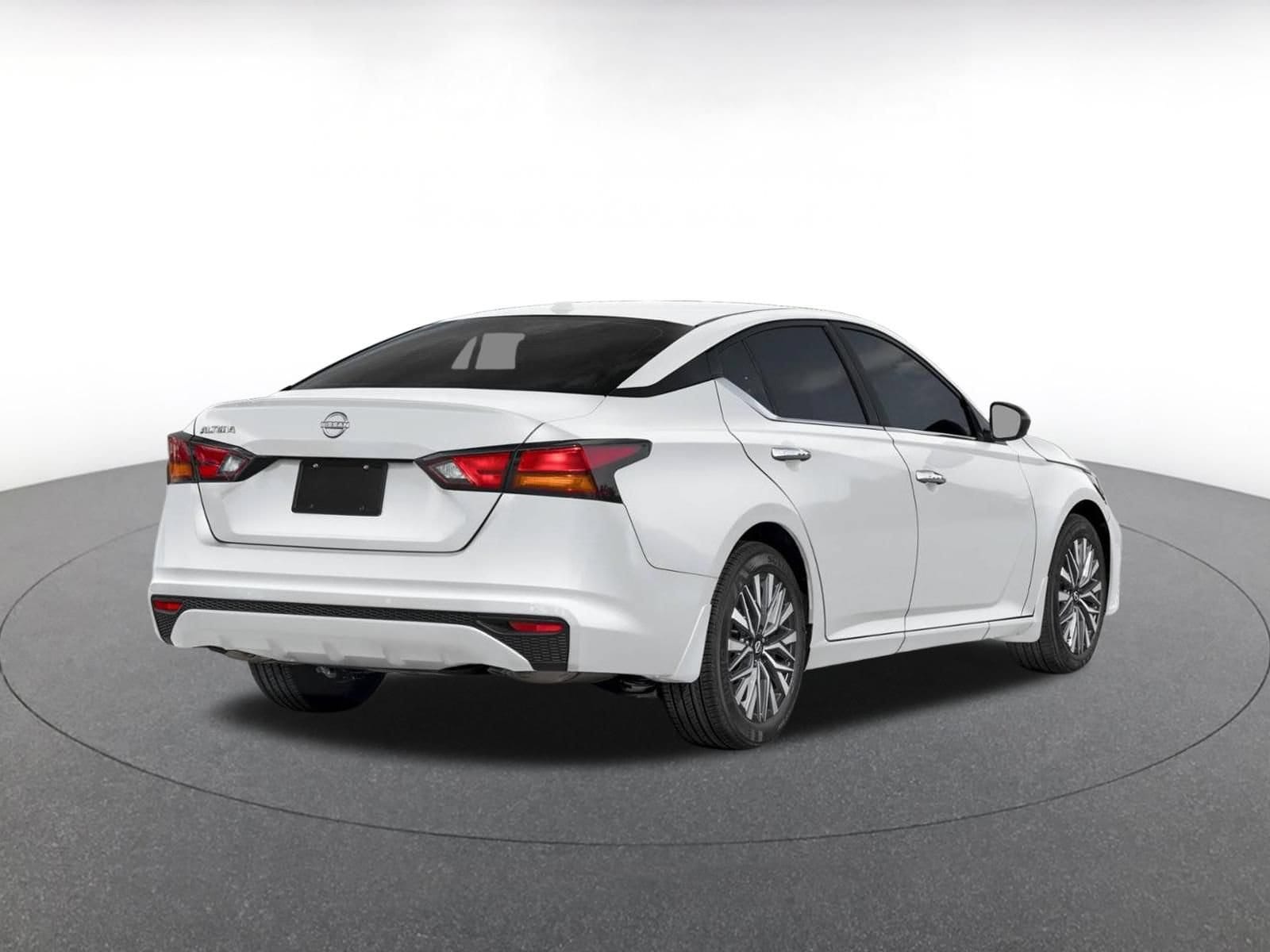 Thumbnail: 2026 Nissan Altima - 2