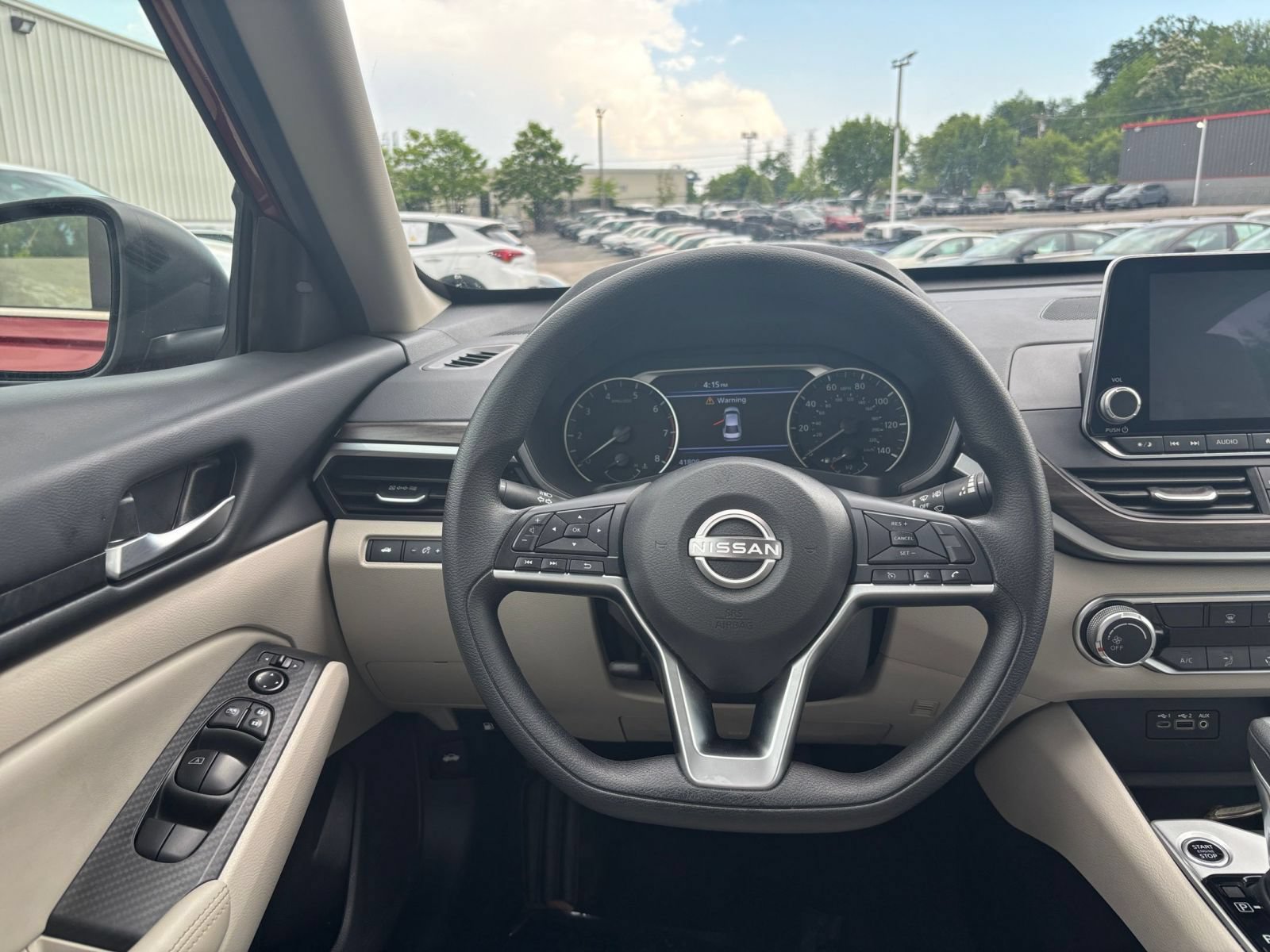Thumbnail: 2025 Nissan Altima - 28