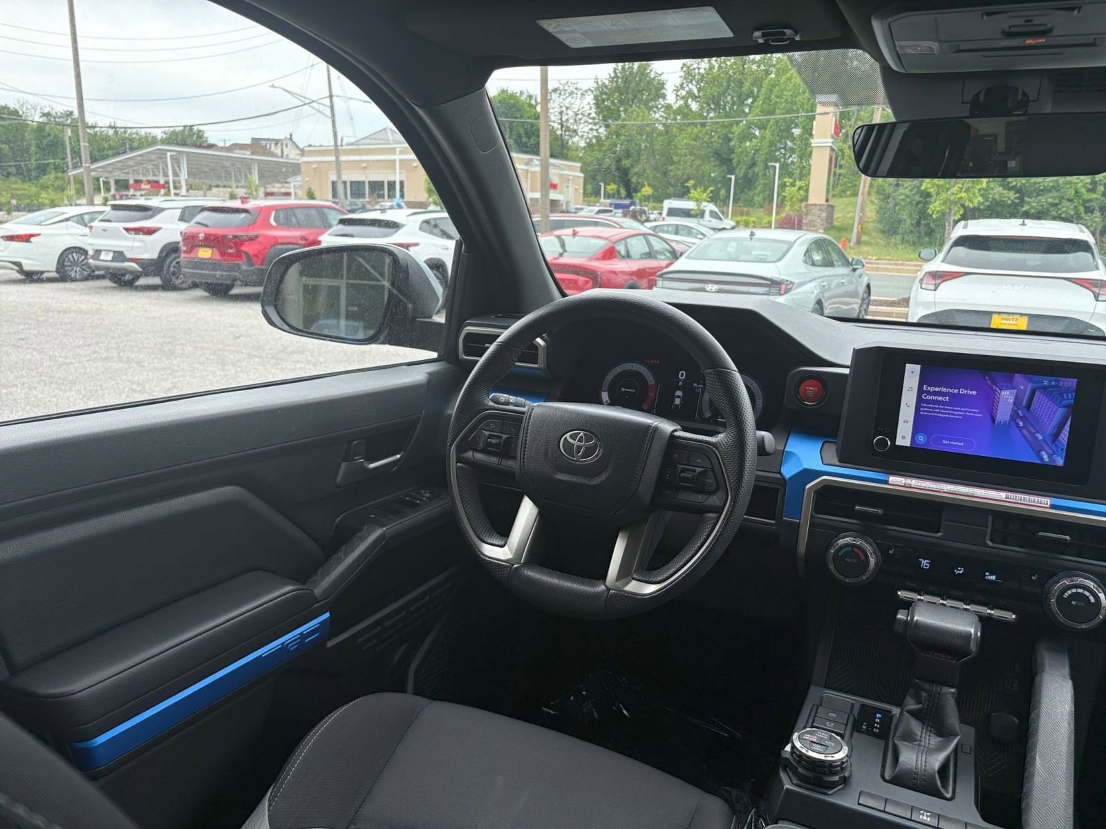 Thumbnail: 2025 Toyota Tacoma - 32