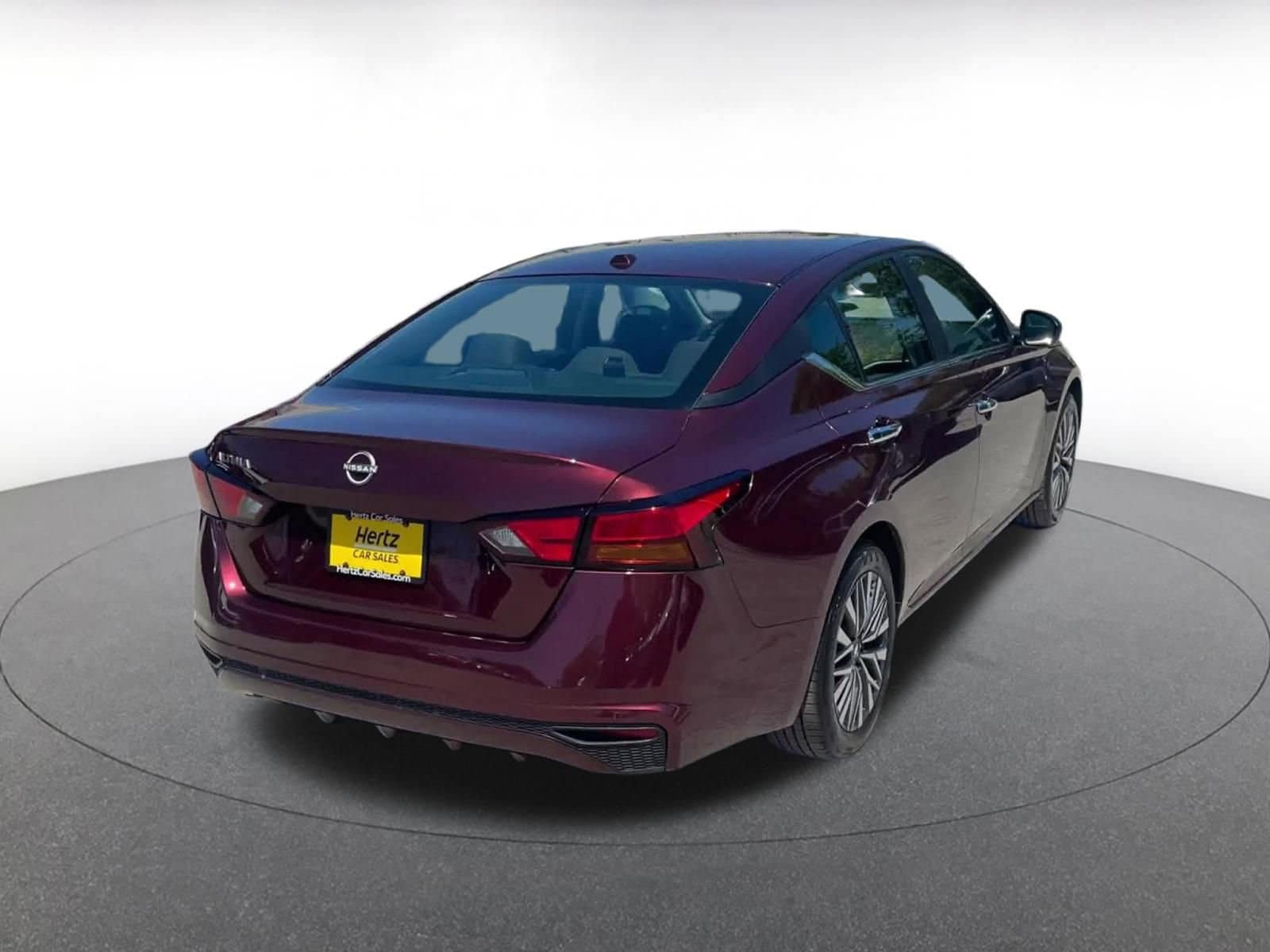 Thumbnail: 2025 Nissan Altima - 12