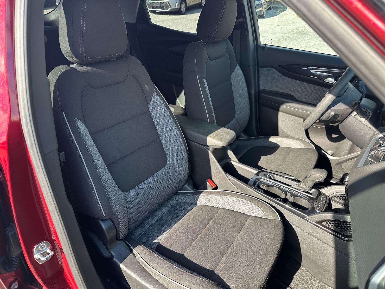 Thumbnail: 2025 Chevrolet TrailBlazer - 34