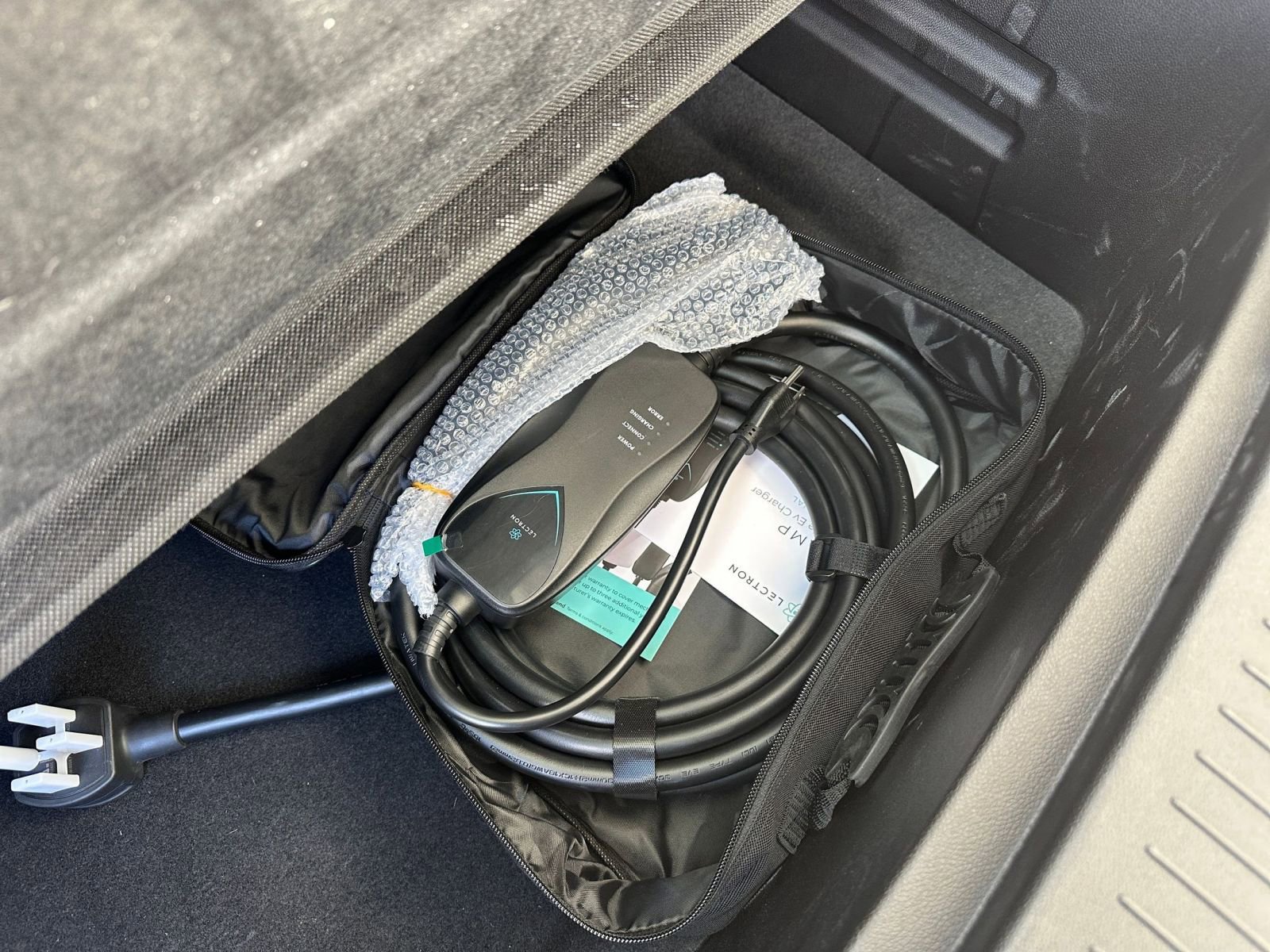 Thumbnail: 2023 Chevrolet Bolt EUV - 21