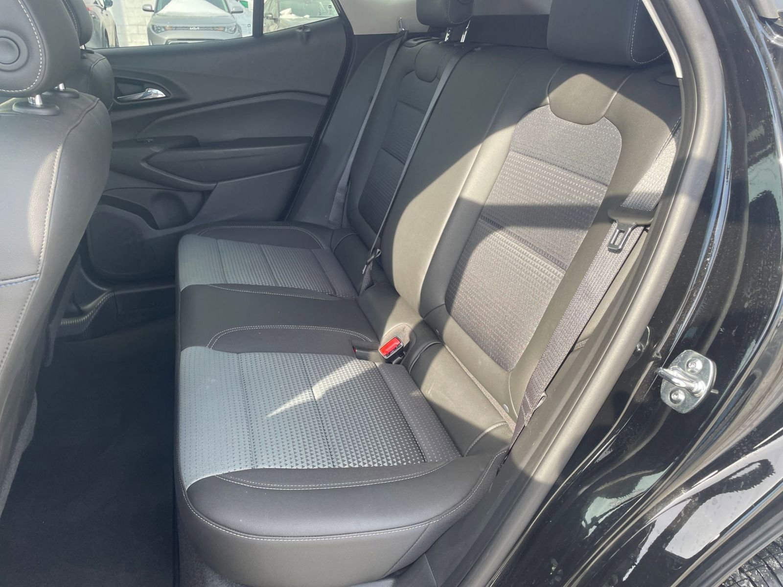 Thumbnail: 2025 Chevrolet Trax - 23