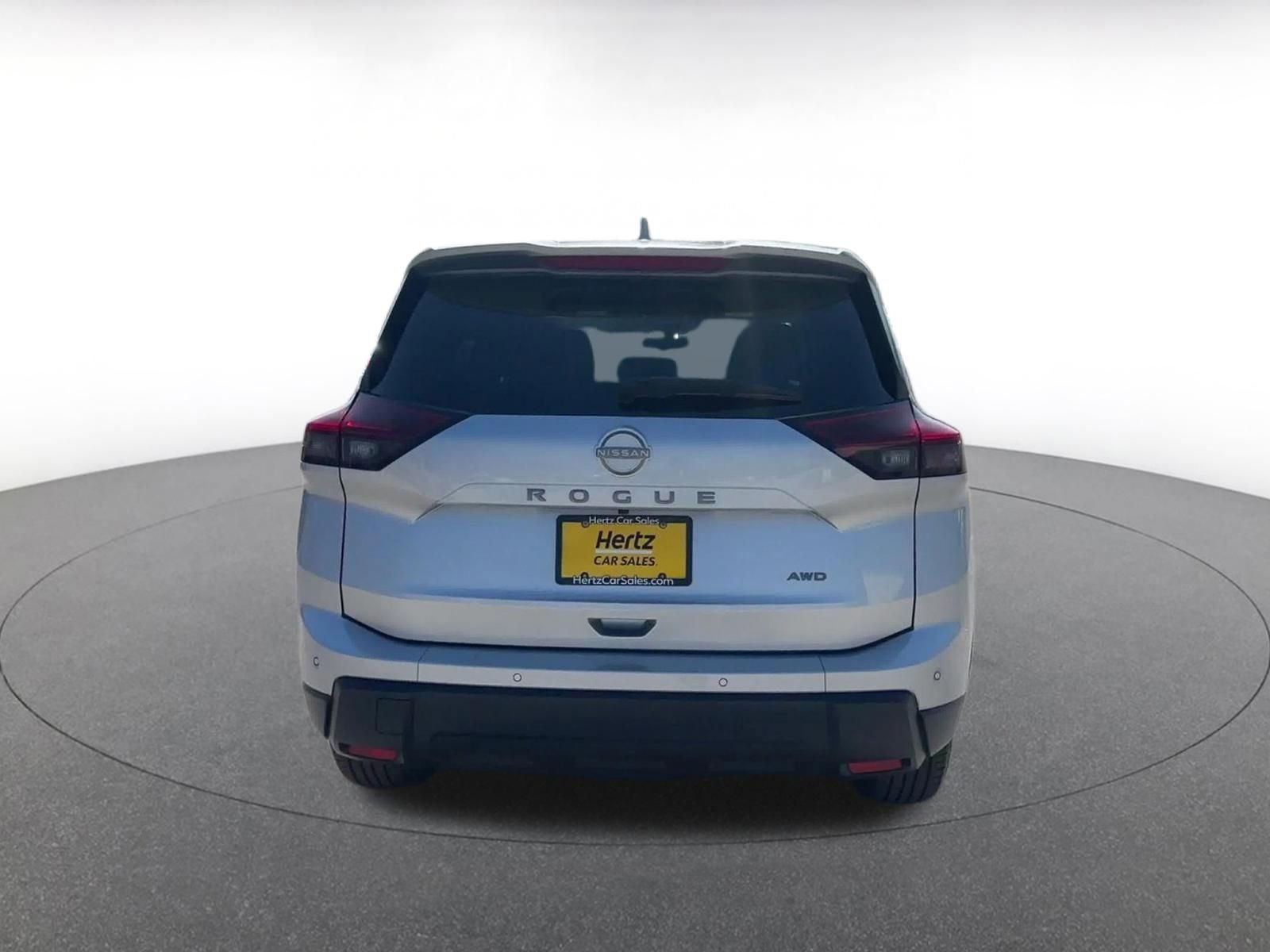 Thumbnail: 2025 Nissan Rogue - 12