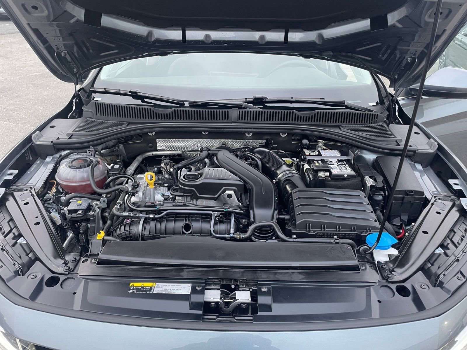 Thumbnail: 2025 Volkswagen Jetta - 31