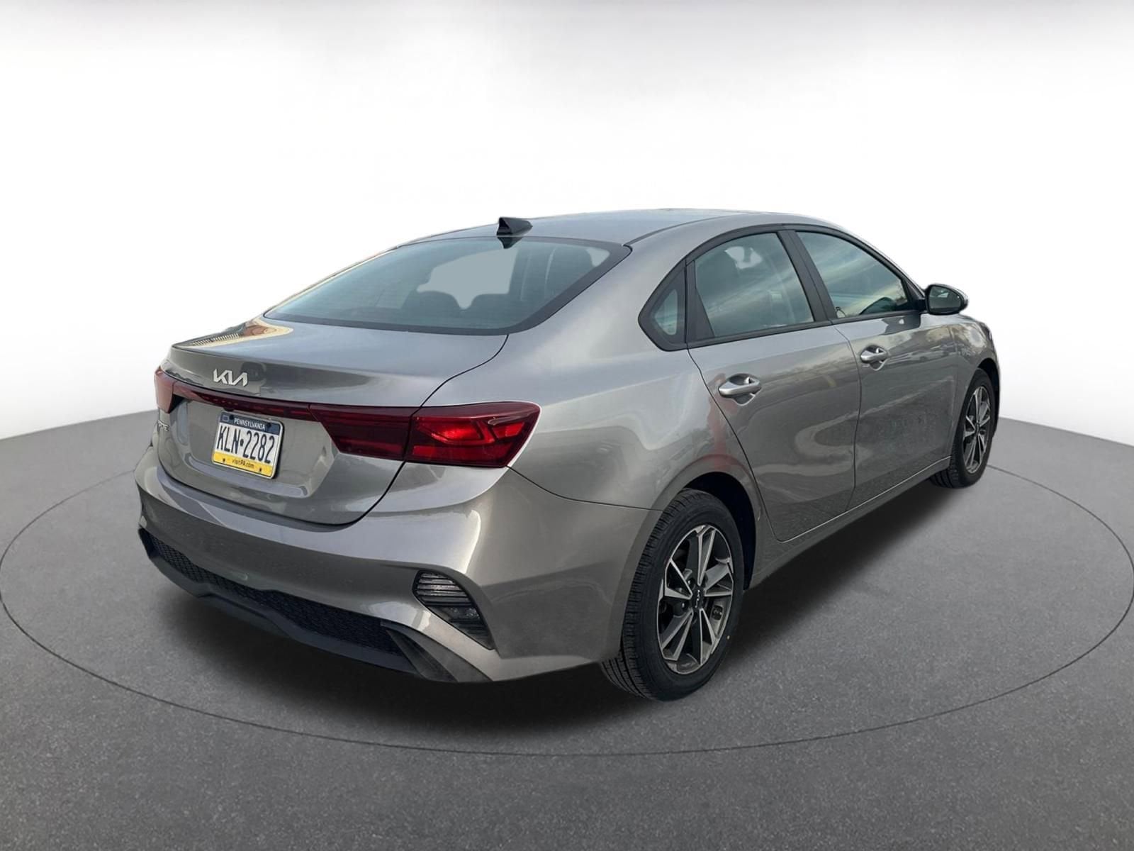 Thumbnail: 2023 Kia Forte - 5