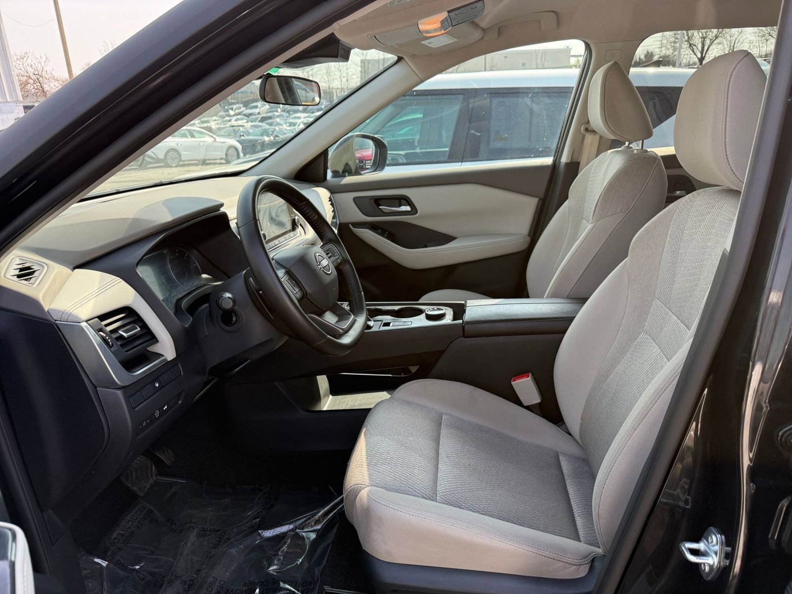 Thumbnail: 2025 Nissan Rogue - 27