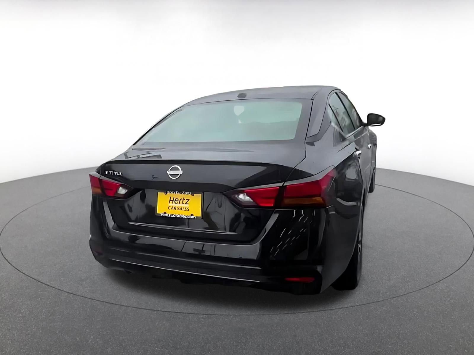 Thumbnail: 2025 Nissan Altima - 15