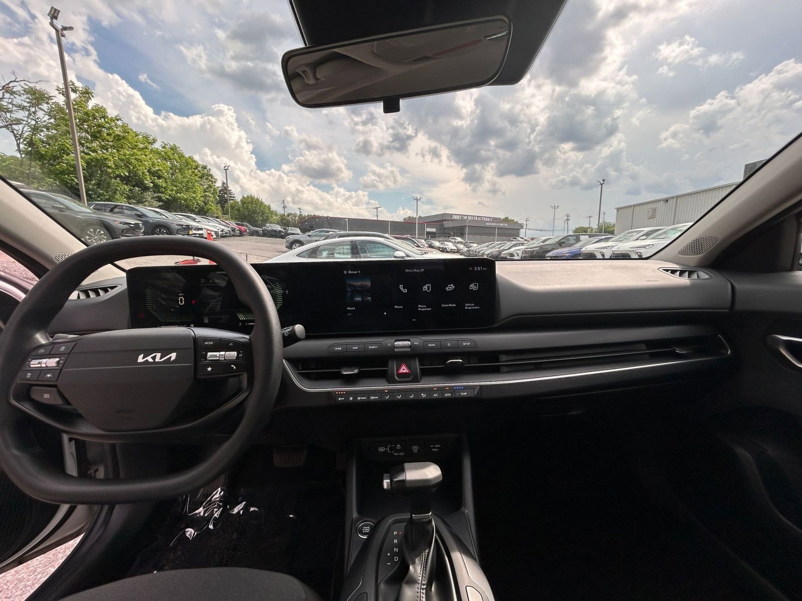 Thumbnail: 2025 Kia K4 - 28