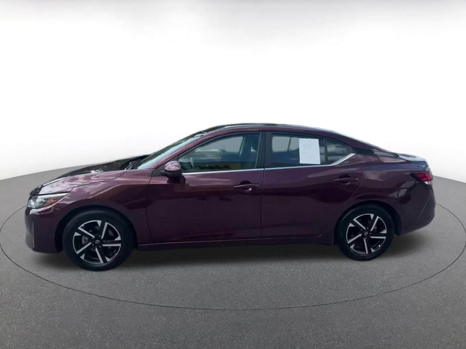 Thumbnail: 2025 Nissan Sentra - 9