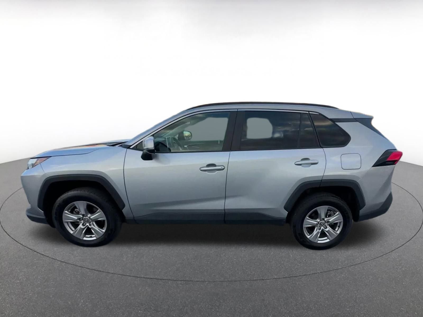 Thumbnail: 2025 Toyota RAV4 - 9