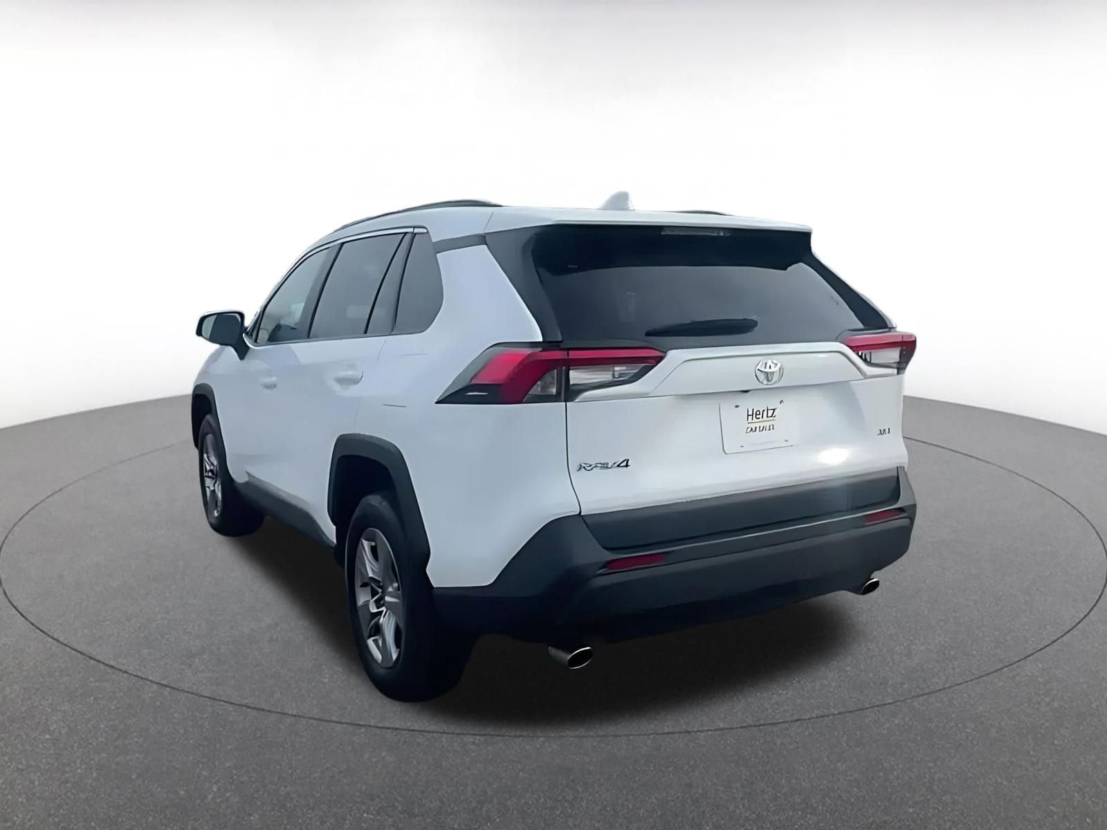 Thumbnail: 2025 Toyota RAV4 - 11