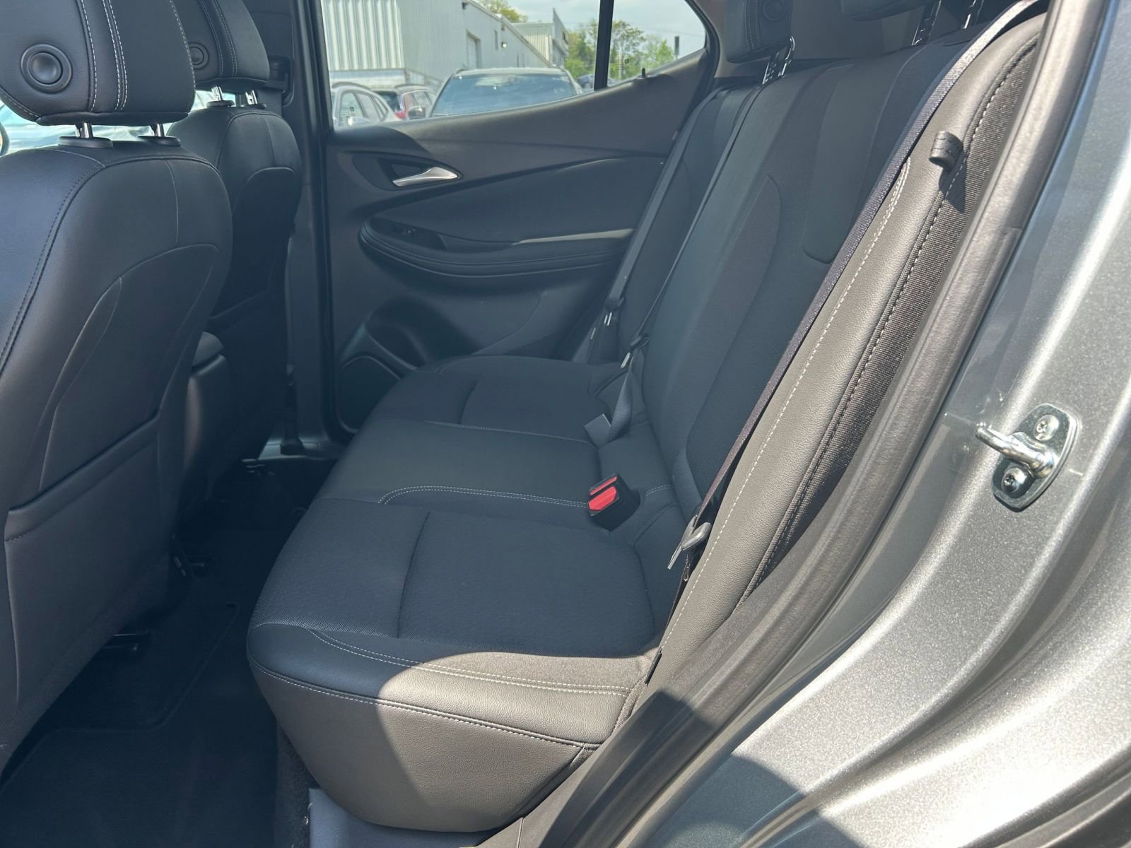 Thumbnail: 2025 Buick Encore GX - 21