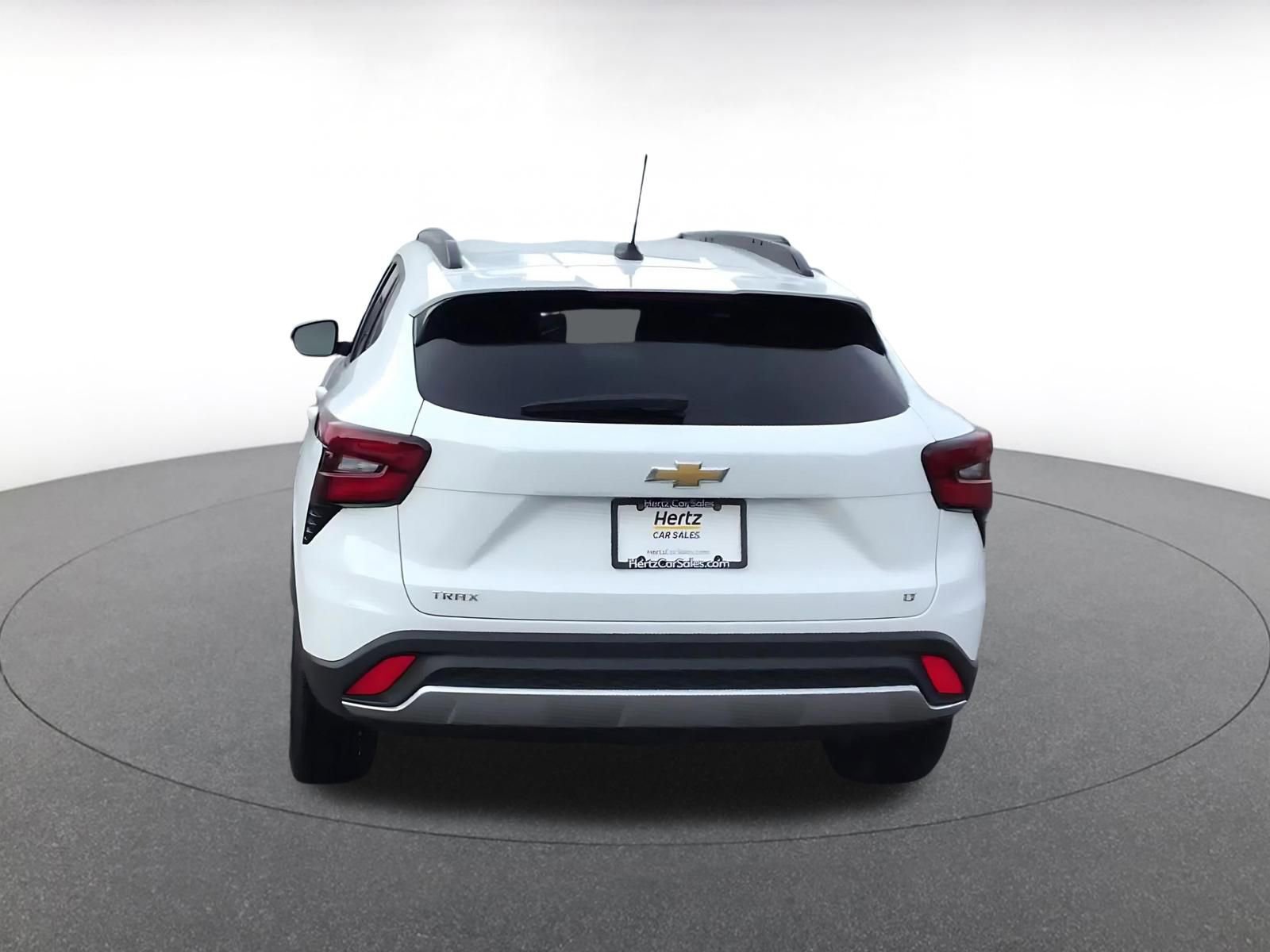 Thumbnail: 2025 Chevrolet Trax - 11