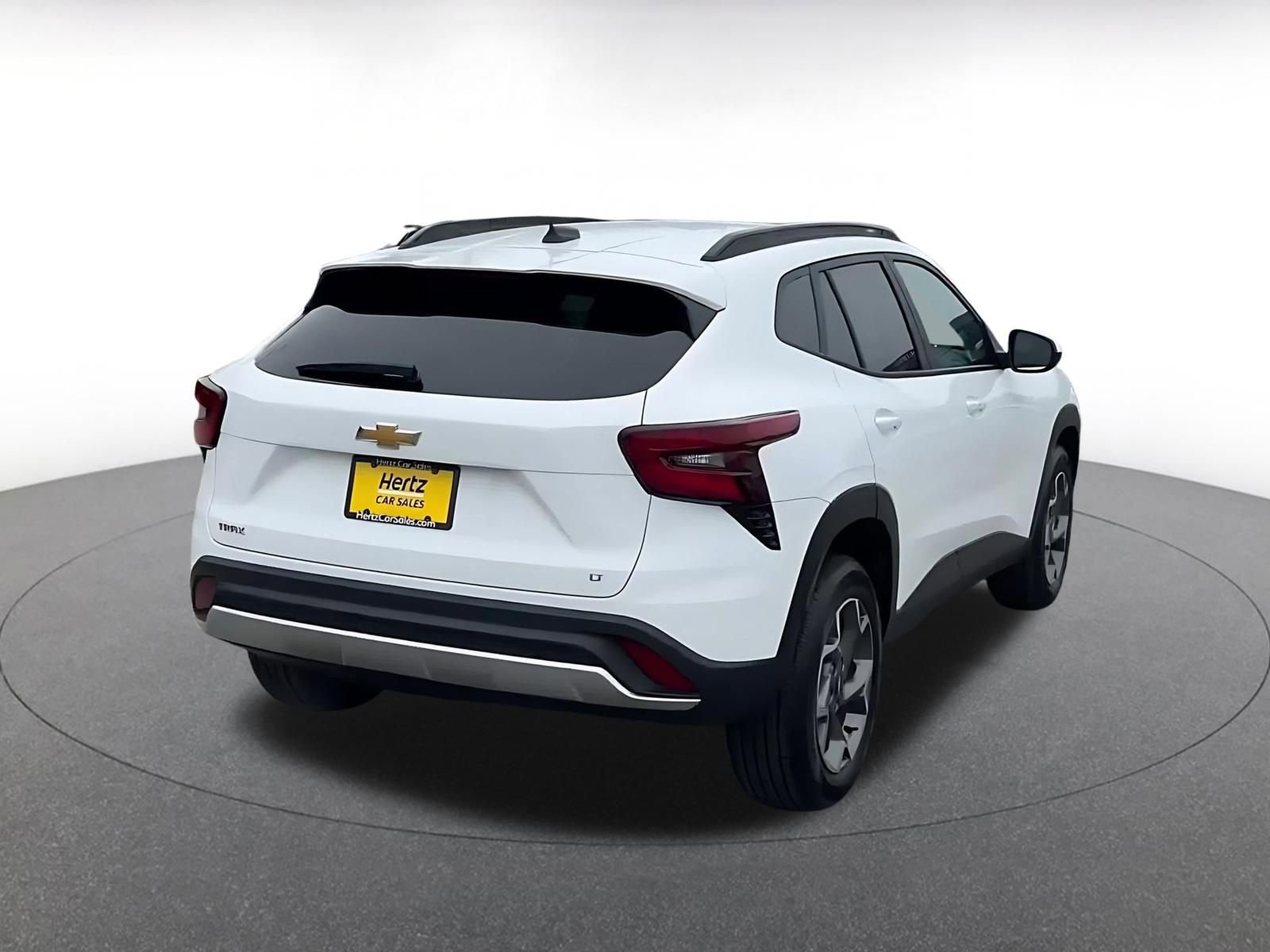 Thumbnail: 2025 Chevrolet Trax - 14