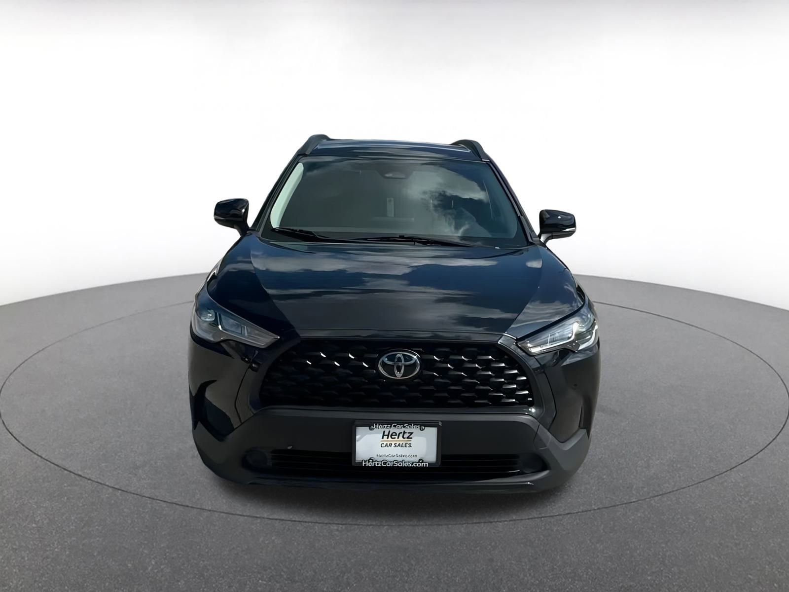 Thumbnail: 2025 Toyota Corolla Cross - 4