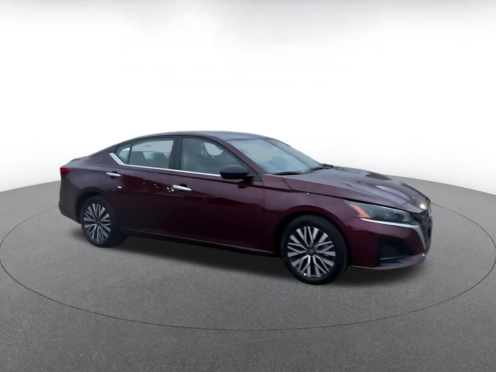 Thumbnail: 2025 Nissan Altima - 2