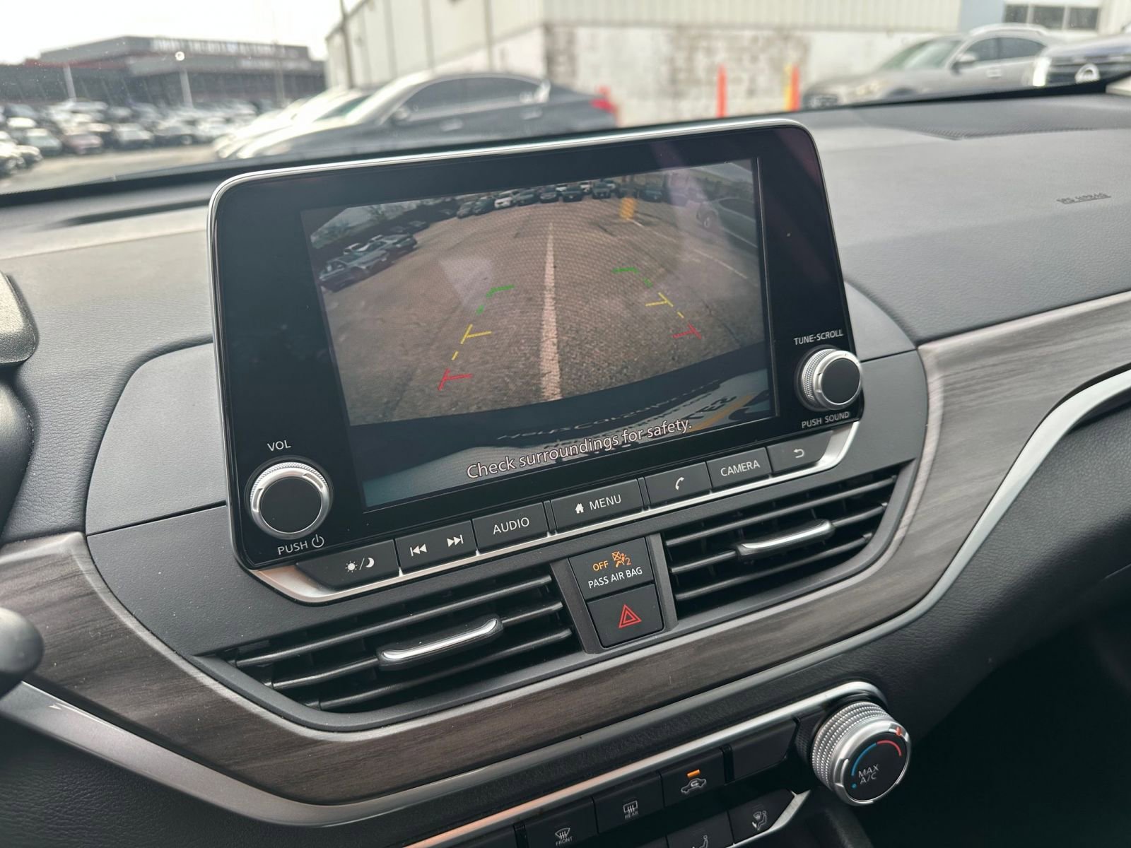 Thumbnail: 2025 Nissan Altima - 17