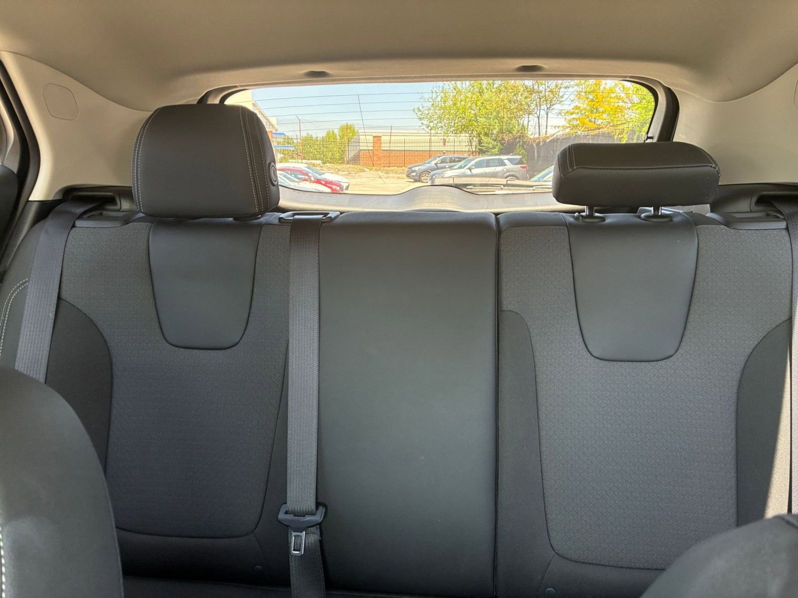 Thumbnail: 2025 Buick Encore GX - 33