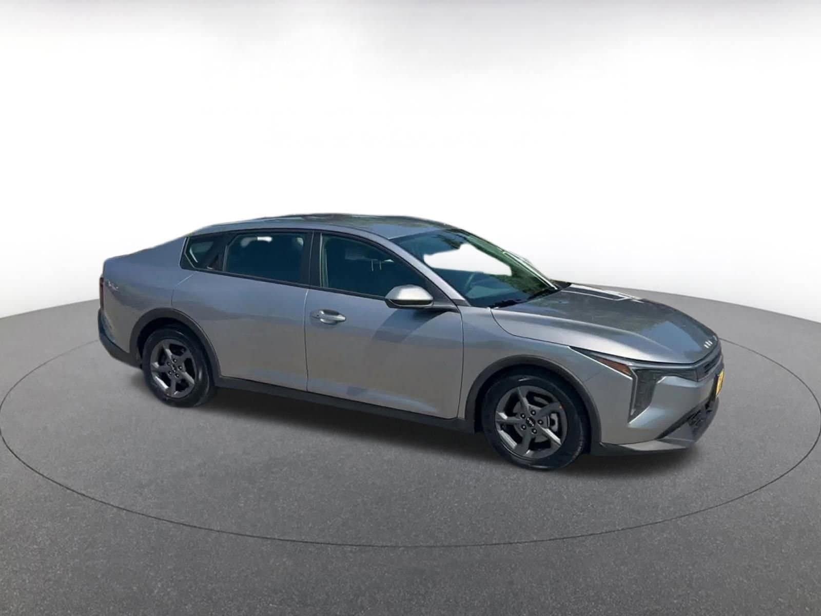 Thumbnail: 2025 Kia K4 - 2