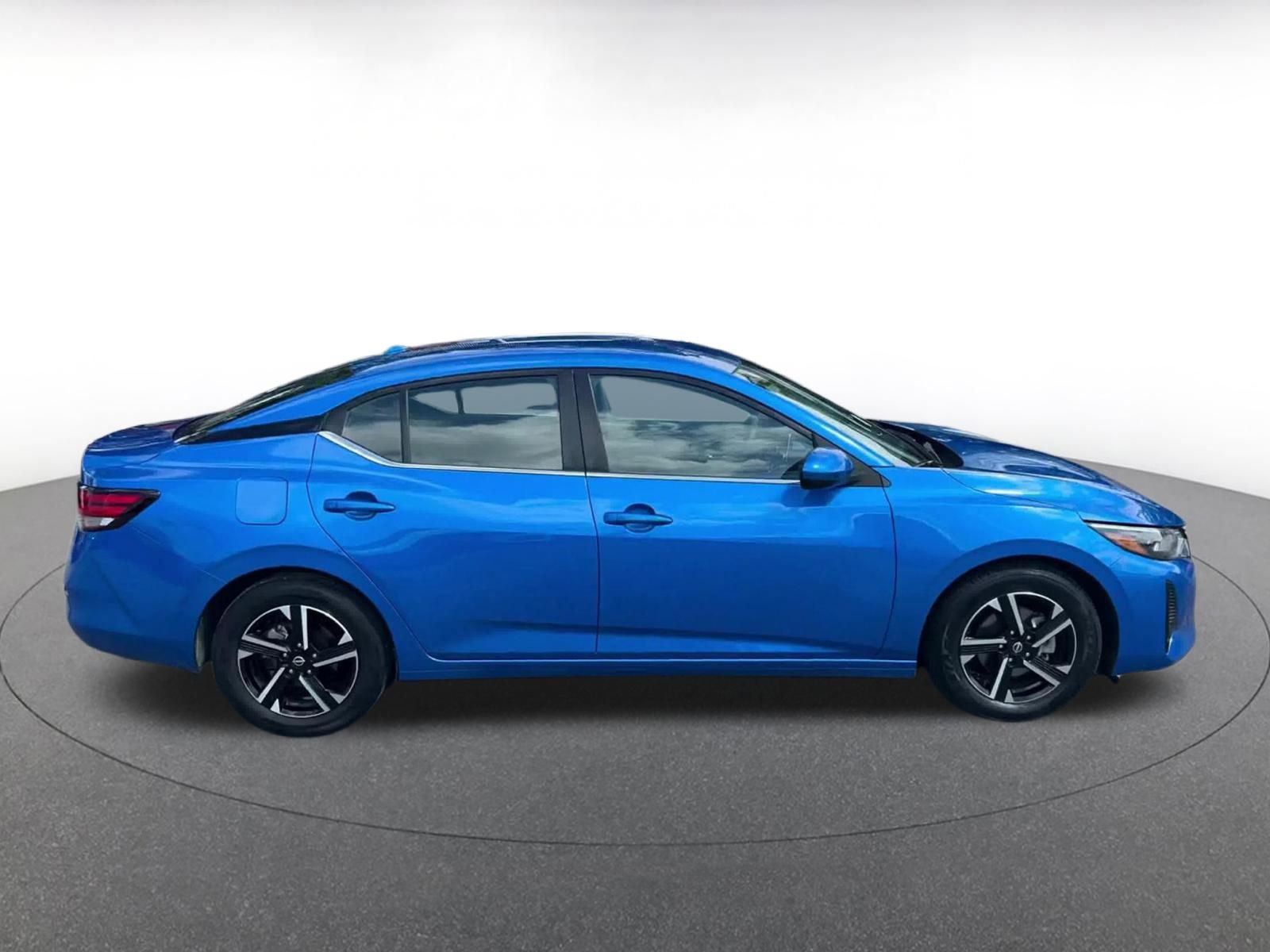 Thumbnail: 2025 Nissan Sentra - 16