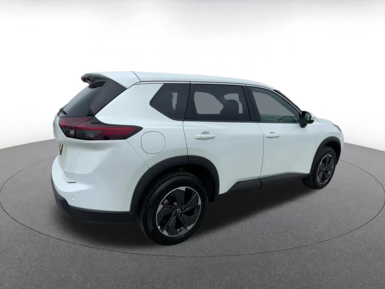 Thumbnail: 2025 Nissan Rogue - 15