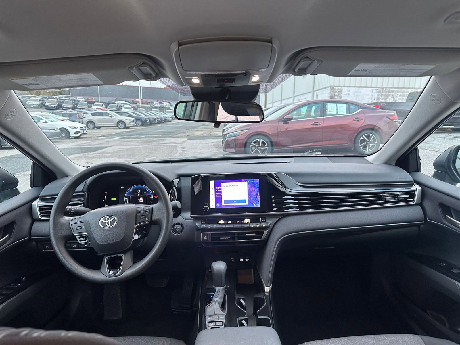 Thumbnail: 2025 Toyota Camry - 32