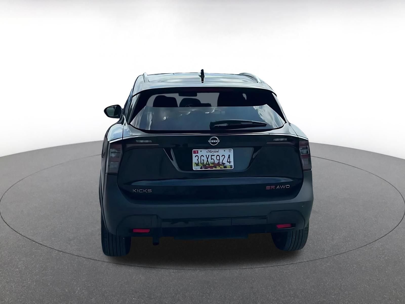 Thumbnail: 2026 Nissan Kicks - 12