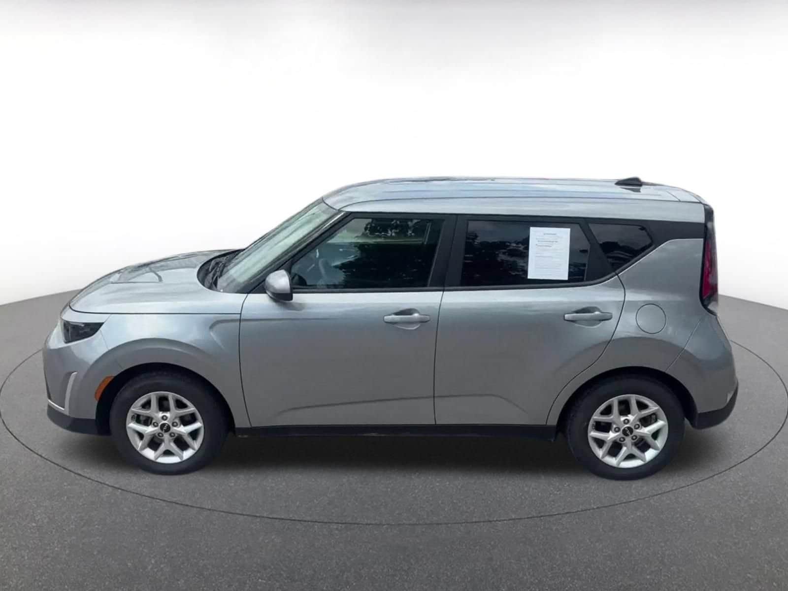 Thumbnail: 2025 Kia Soul - 8