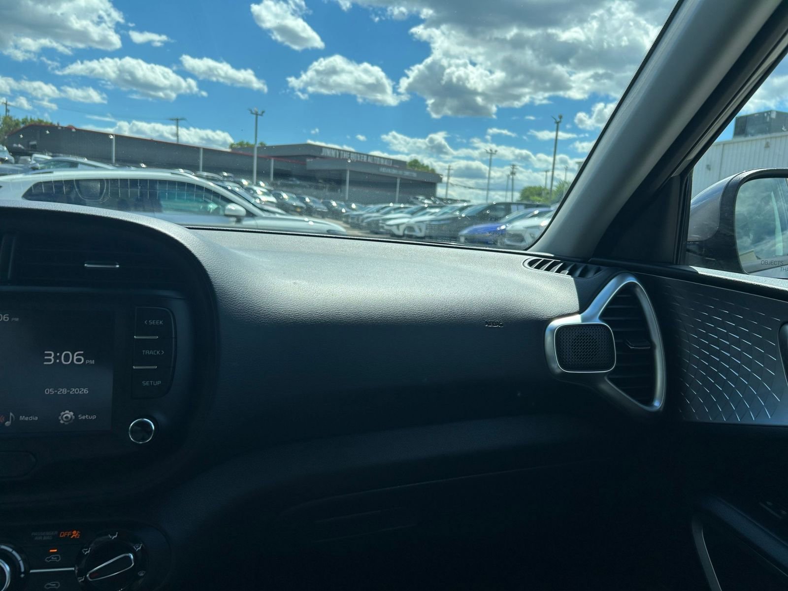 Thumbnail: 2025 Kia Soul - 30