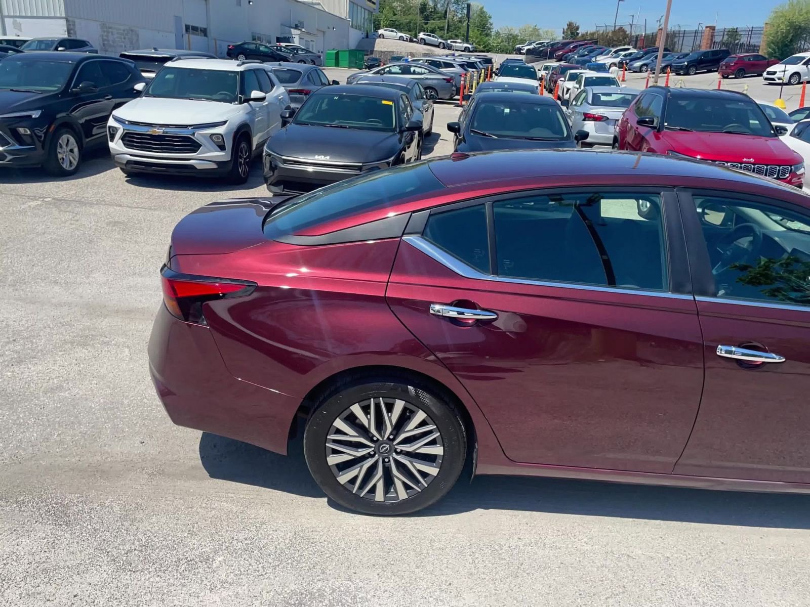 Thumbnail: 2025 Nissan Altima - 15