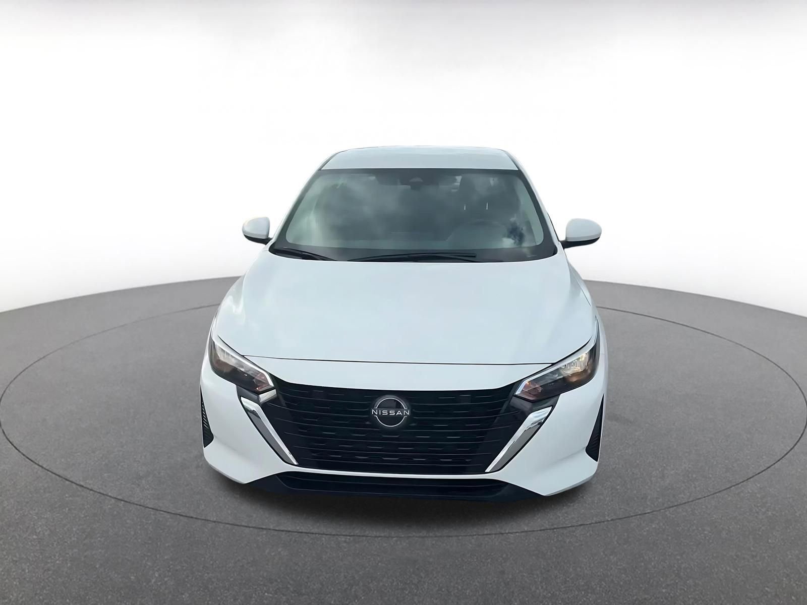 Thumbnail: 2025 Nissan Sentra - 4