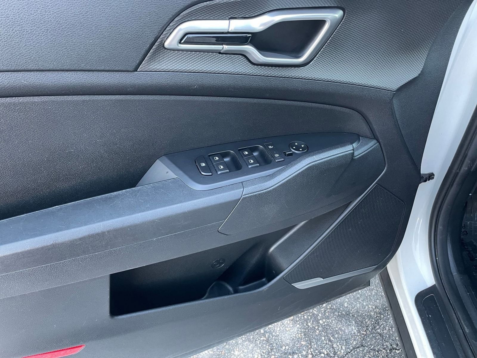 Thumbnail: 2023 Kia Sportage - 20