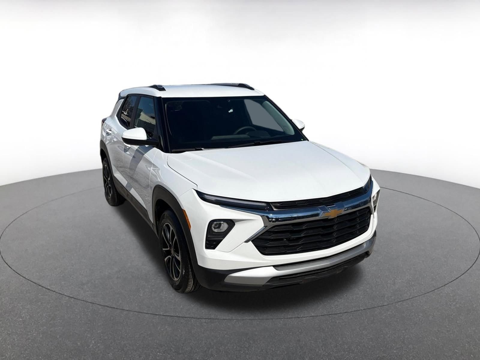 Thumbnail: 2025 Chevrolet TrailBlazer - 1