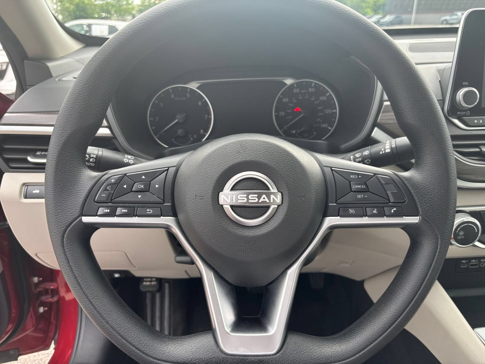 Thumbnail: 2025 Nissan Altima - 22