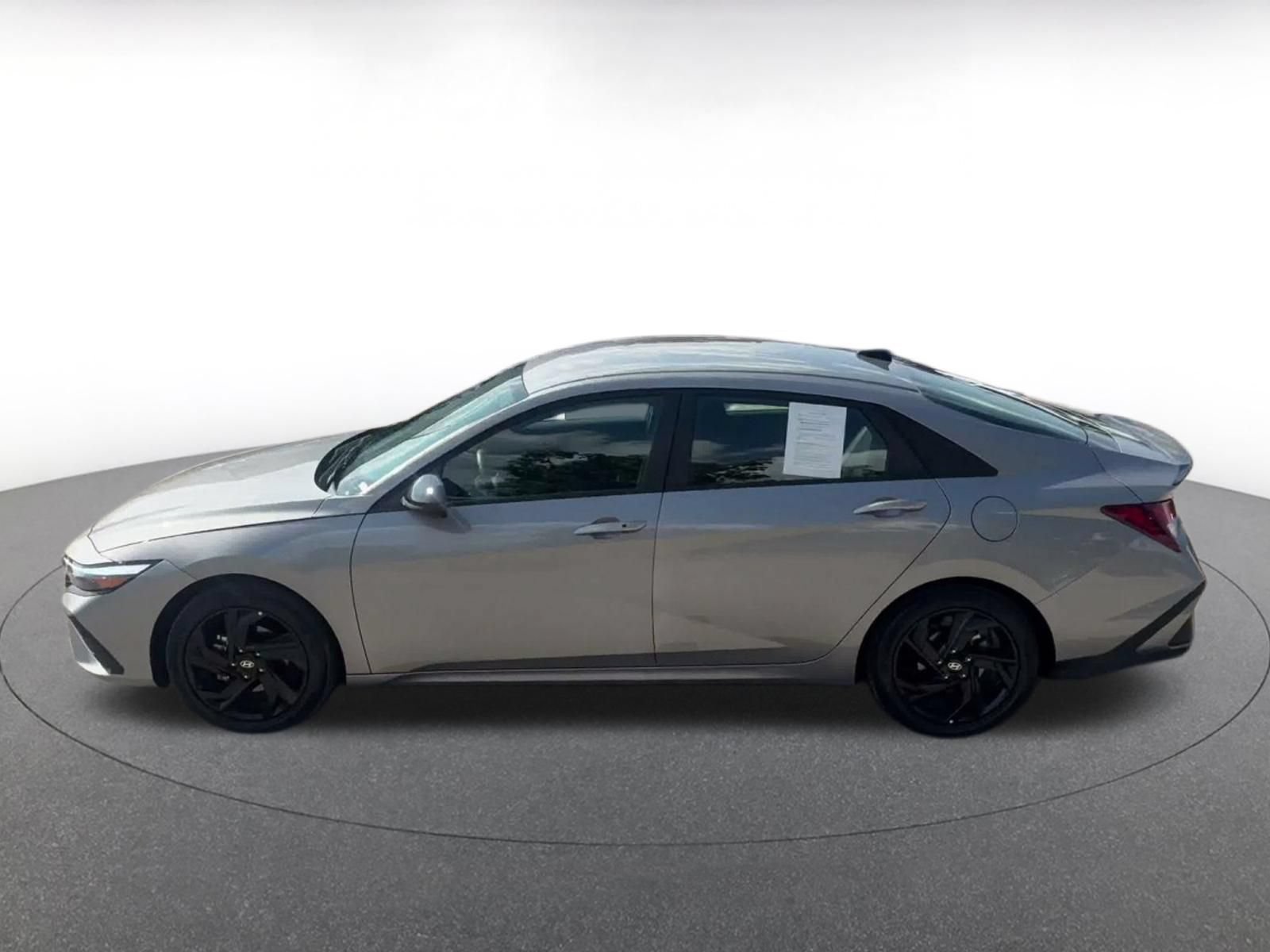 Thumbnail: 2026 Hyundai Elantra - 8