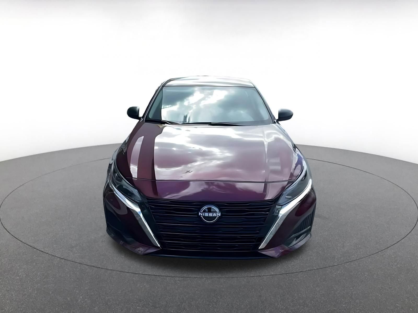 Thumbnail: 2025 Nissan Altima - 16