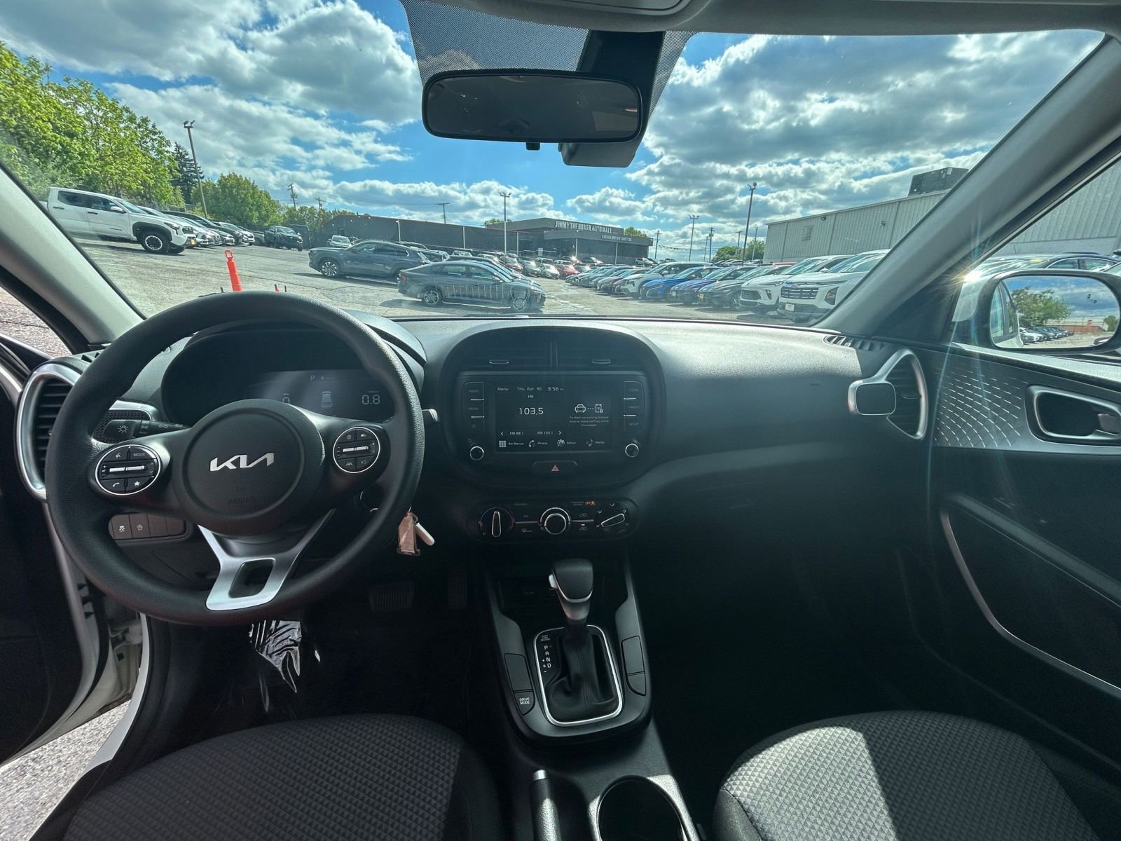 Thumbnail: 2025 Kia Soul - 28