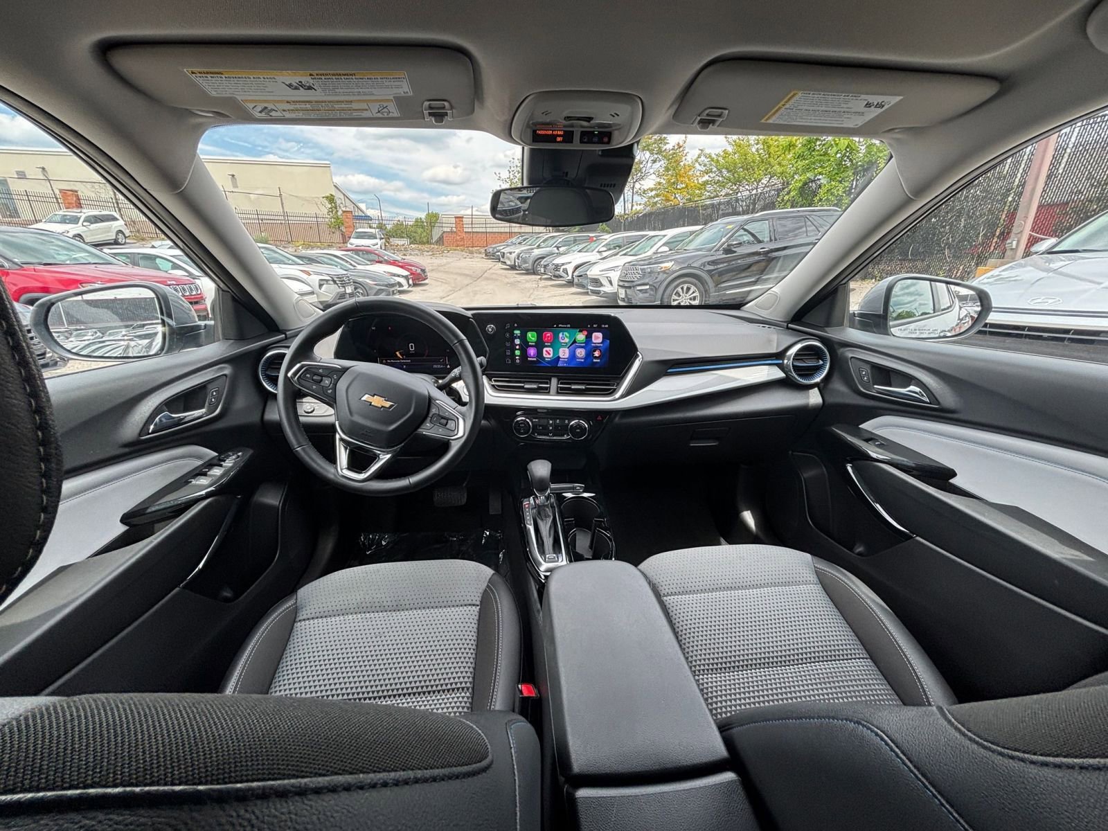 Thumbnail: 2025 Chevrolet Trax - 28