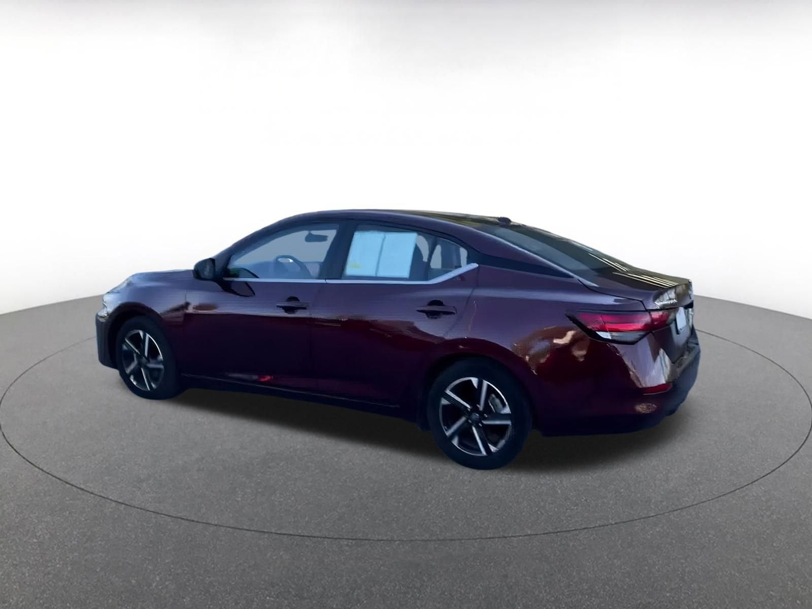 Thumbnail: 2025 Nissan Sentra - 10