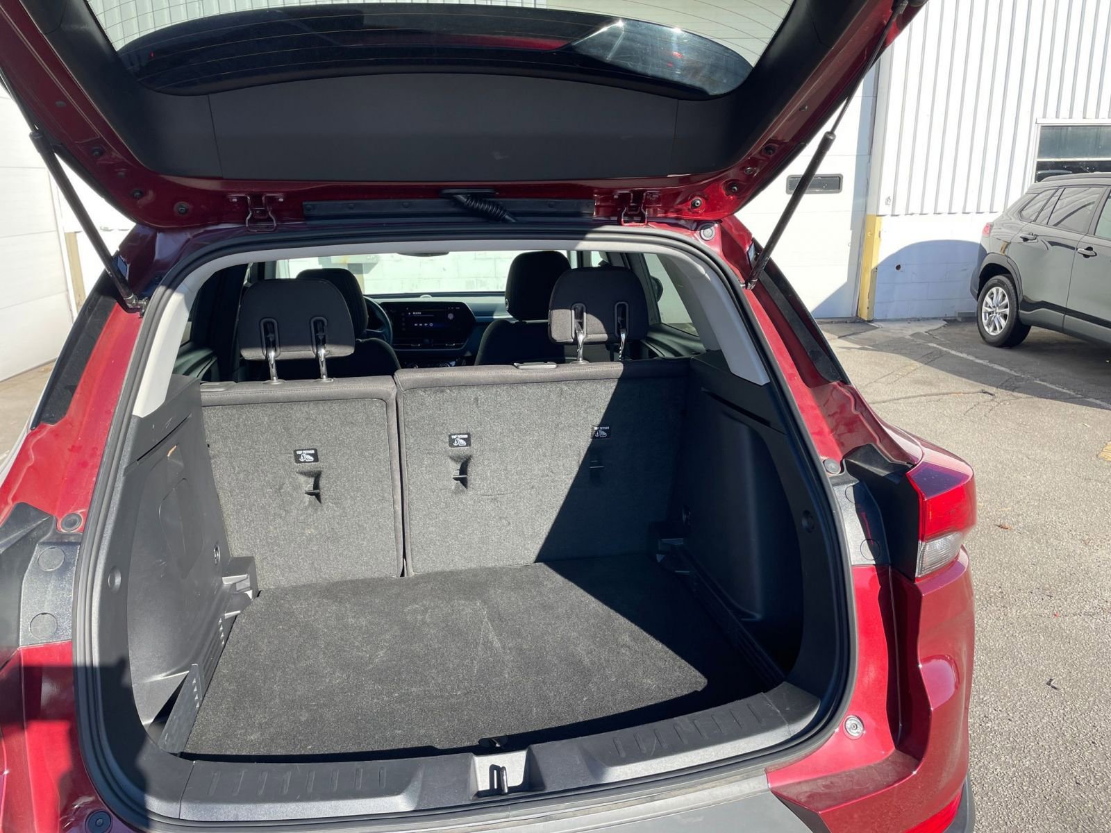 Thumbnail: 2025 Chevrolet TrailBlazer - 29