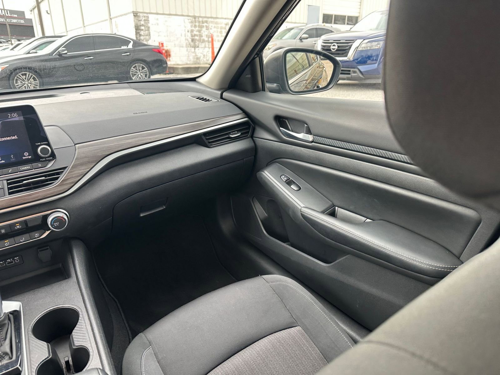 Thumbnail: 2025 Nissan Altima - 33