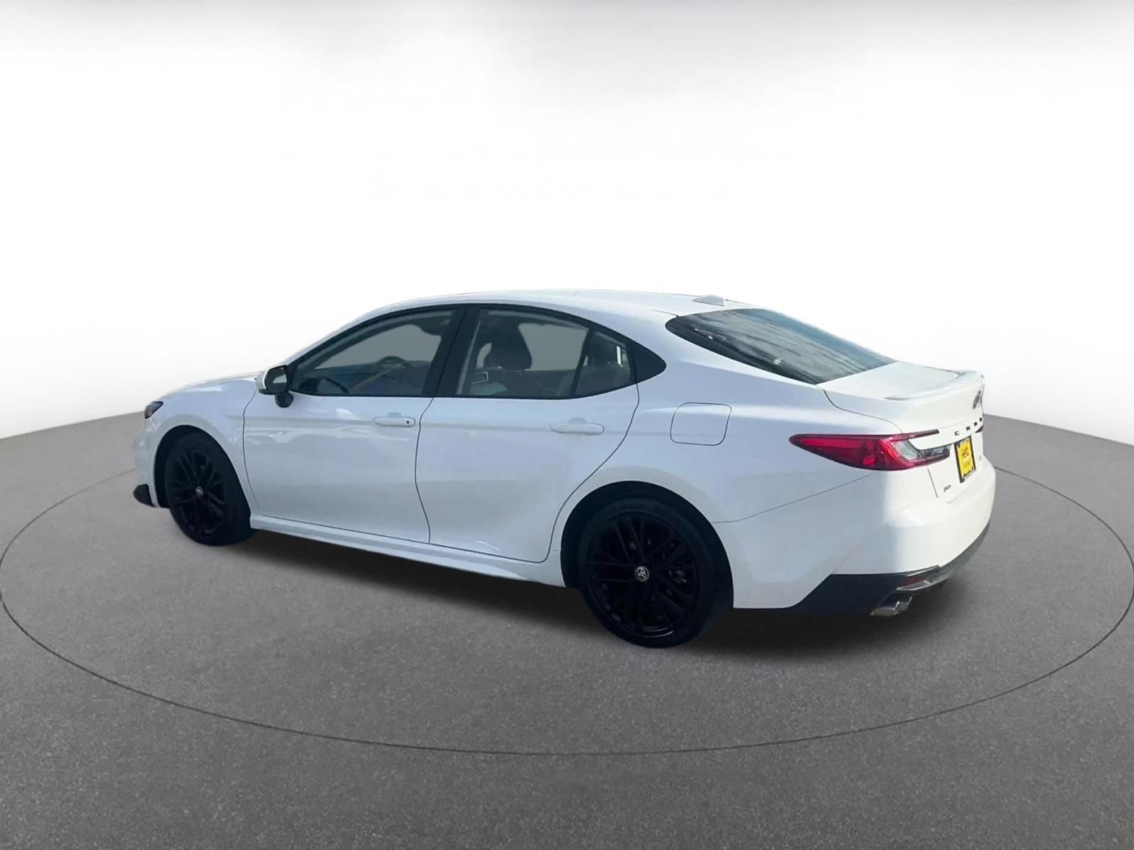 Thumbnail: 2025 Toyota Camry - 9