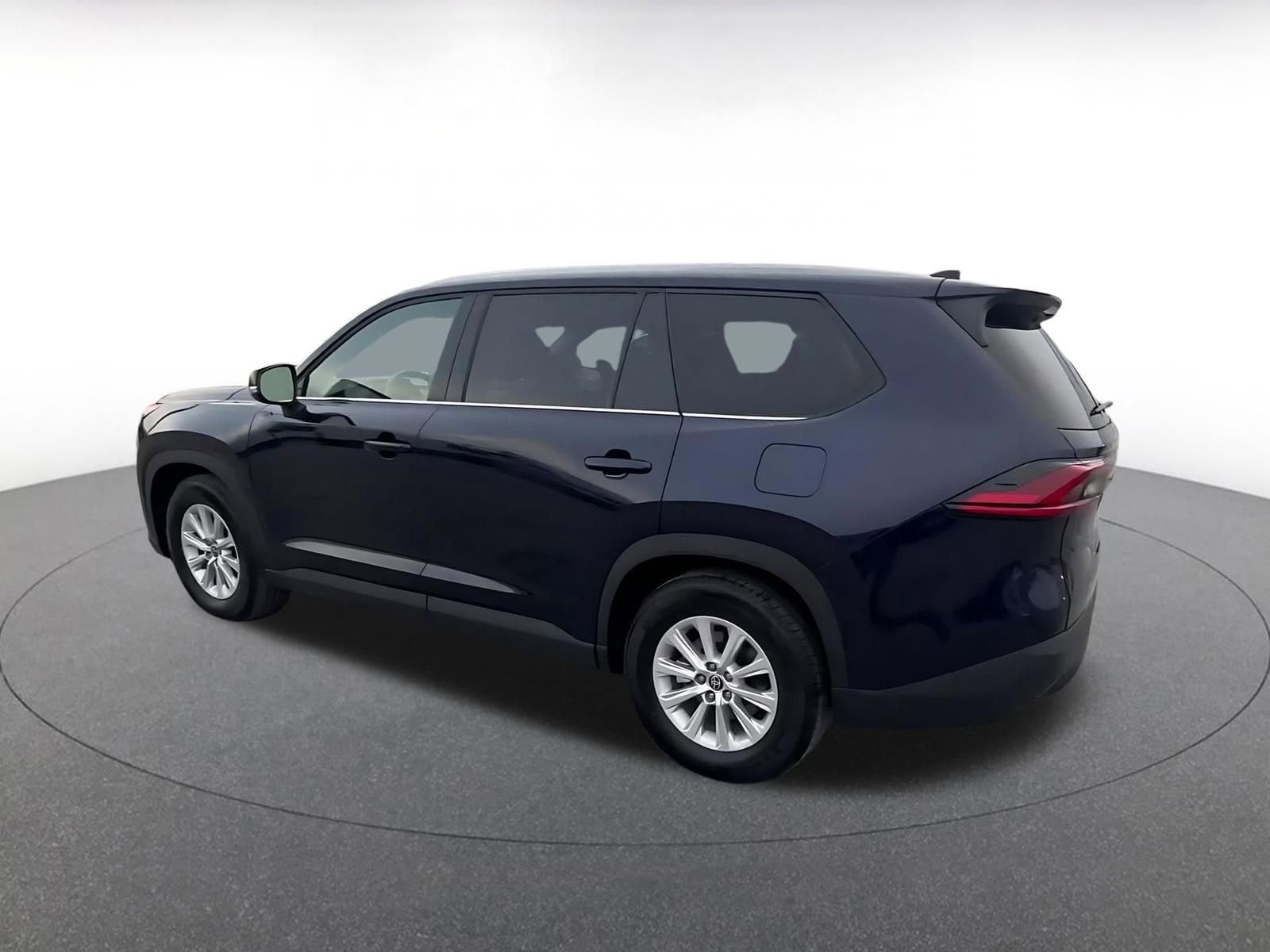 Thumbnail: 2025 Toyota Grand Highlander - 10