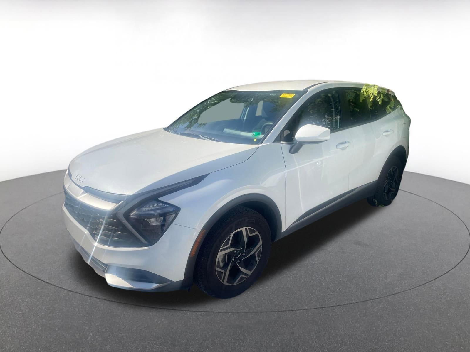 Thumbnail: 2023 Kia Sportage - 5