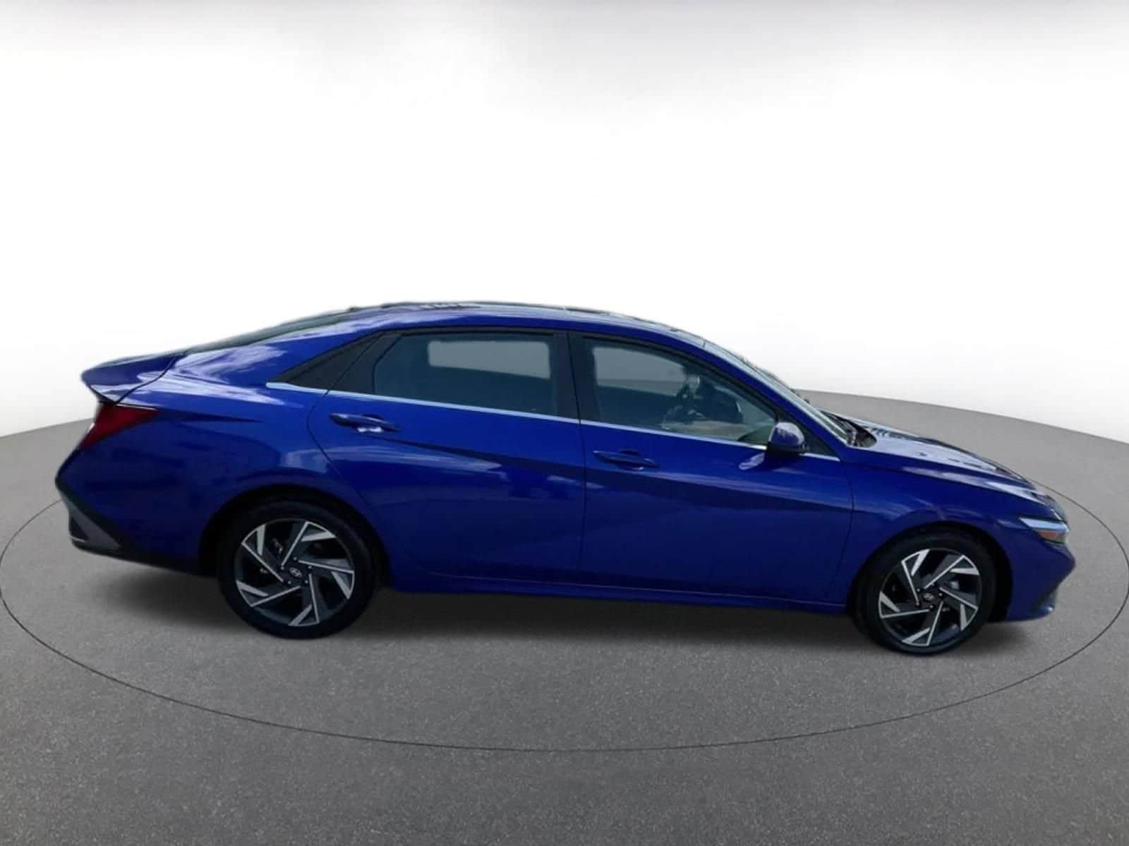 Thumbnail: 2025 Hyundai Elantra - 16